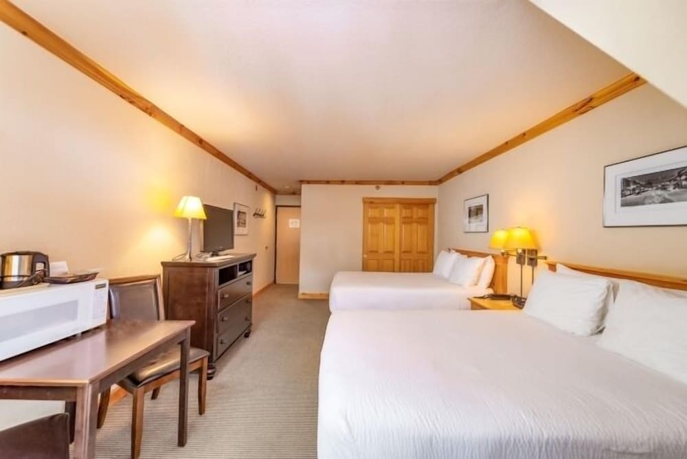 Schweitzer Mountain Resort Selkirk Lodge - photo 19