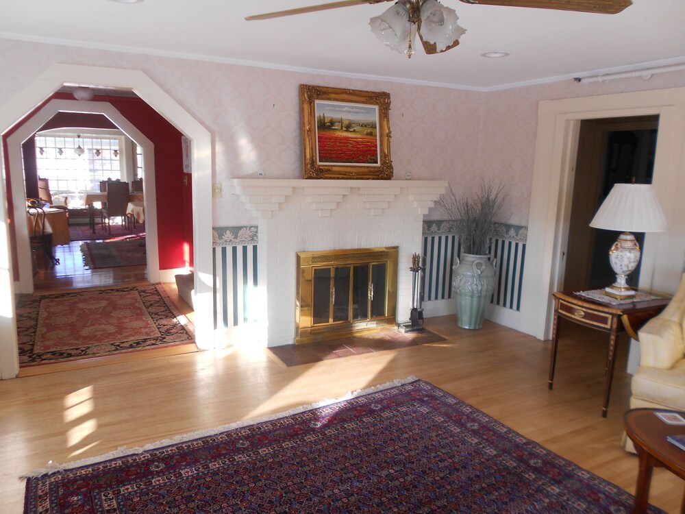 Eastman Inn - photo 43