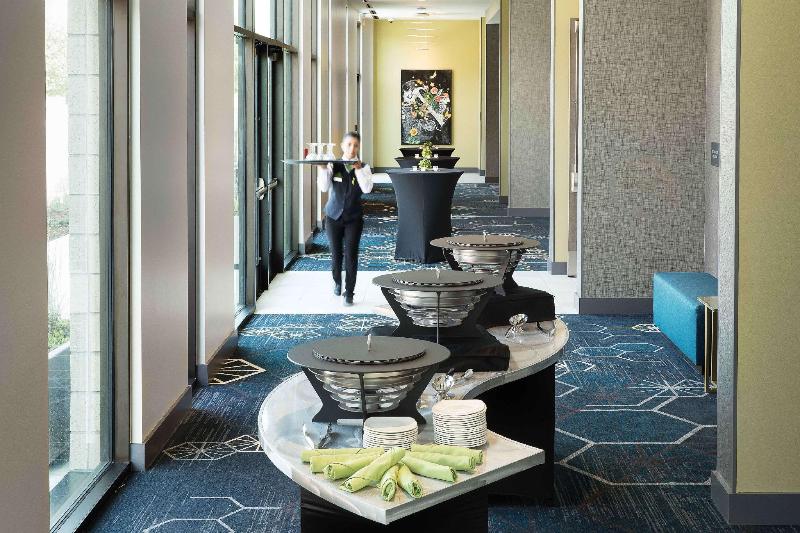 DoubleTree by Hilton Greeley at Lincoln Park - photo 4