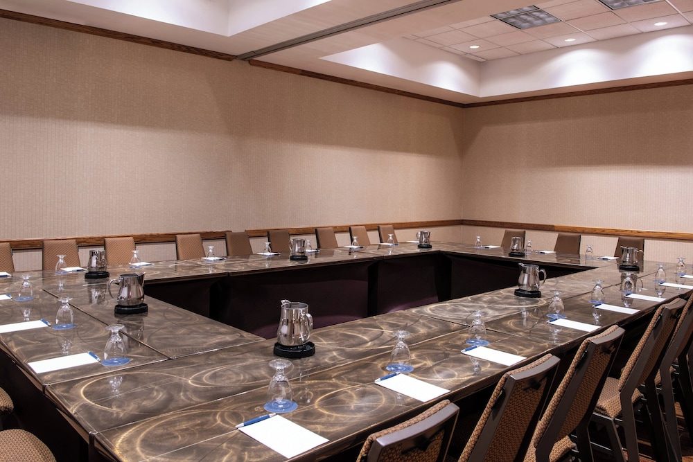 Sheraton Minneapolis West Hotel - photo 95