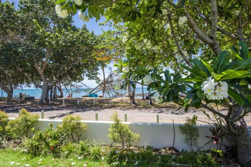 Casa Siboney — 4-Star Luxury Hotel in Magnetic Island, Australia