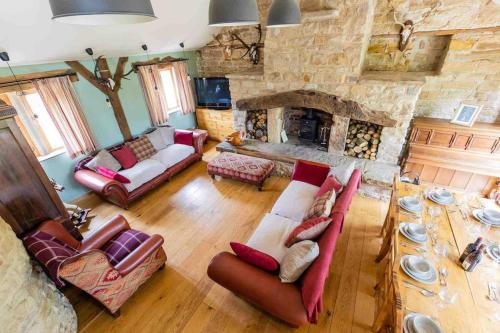 Four bed barn conversion Junction 37 38 M1 - carbon neutral hotel in Barnsley