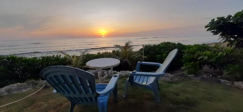 BlueWave Surf Stay in San Isidro, Philippines