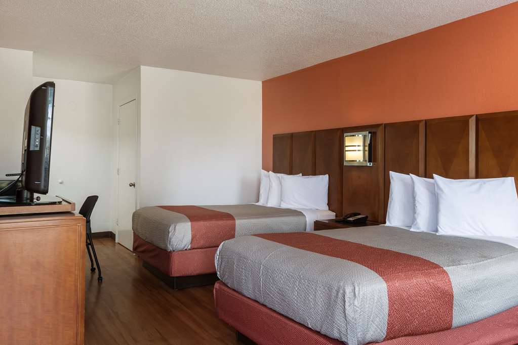 Motel 6 Van Buren AR - photo 16
