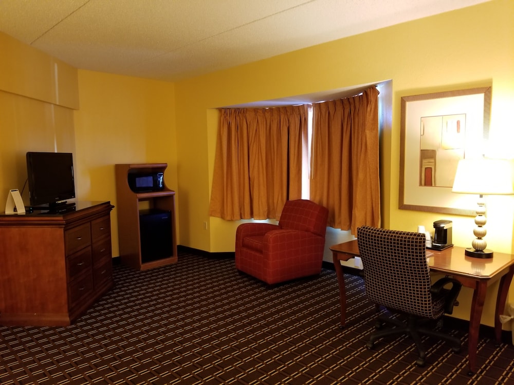 The Comstock Inn and Conference Center - photo 11