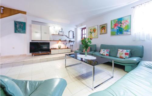 Holiday Home Pod Gospom Iii
