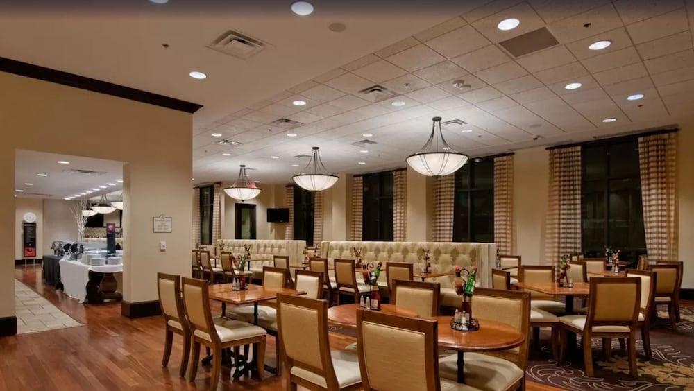 Embassy Suites San Antonio Riverwalk Downtown - photo 32