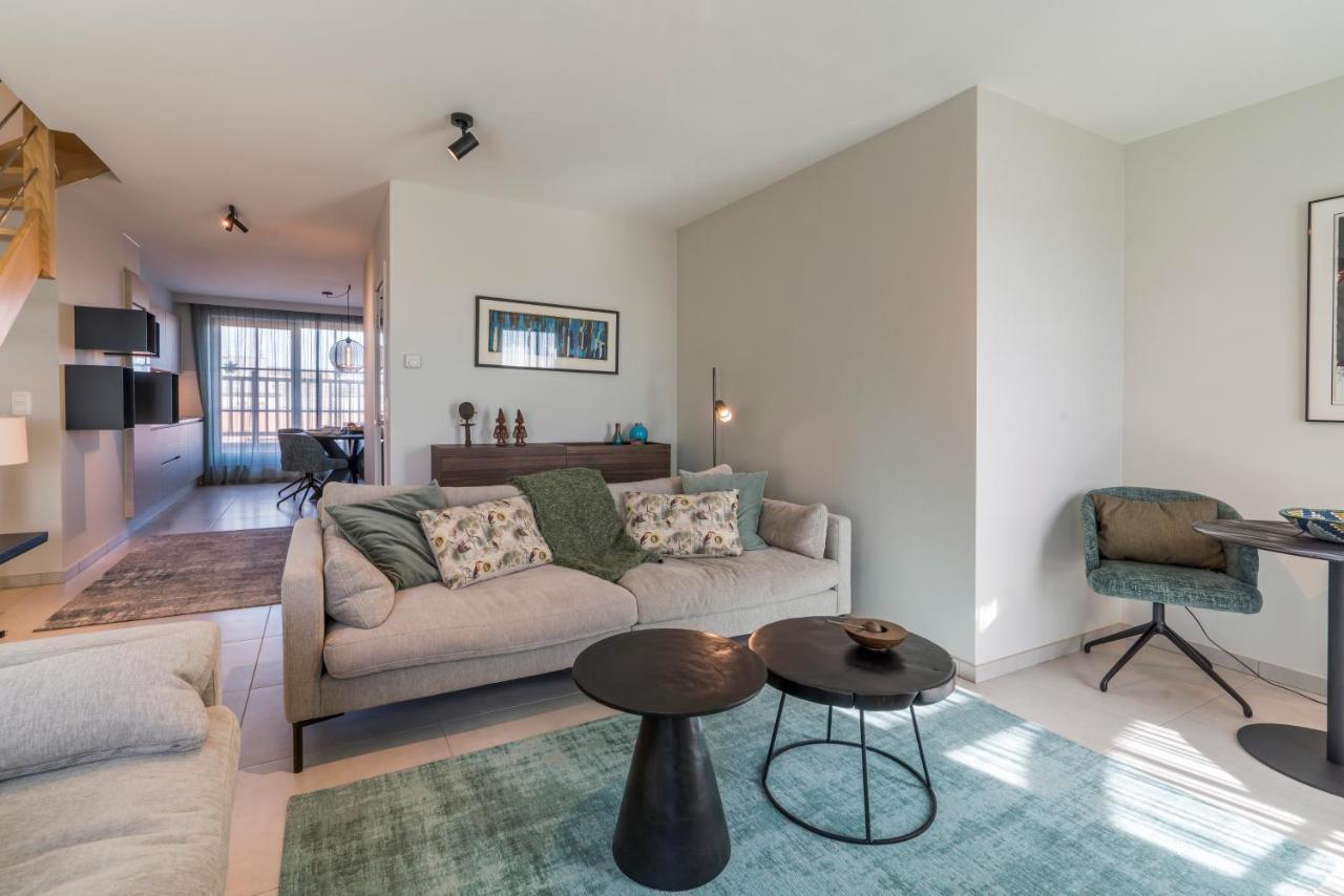 Smeysea Stylish apartment in Sint Idesbald — 4-Star Luxury Hotel in Koksijde, Belgium