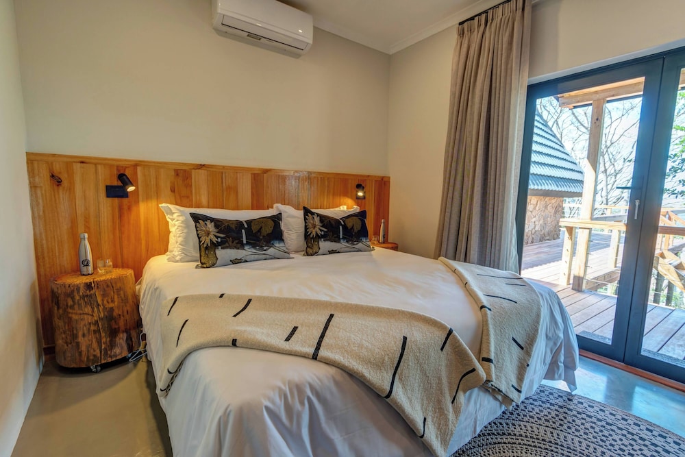 Gwahumbe Game & Spa — 4-Star Luxury Hotel in Camperdown, South Africa