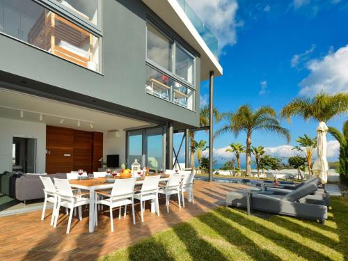 Villa Limni Enas Luxury And Contemporary 3 Bedroom Kapparis Villa With Sea View