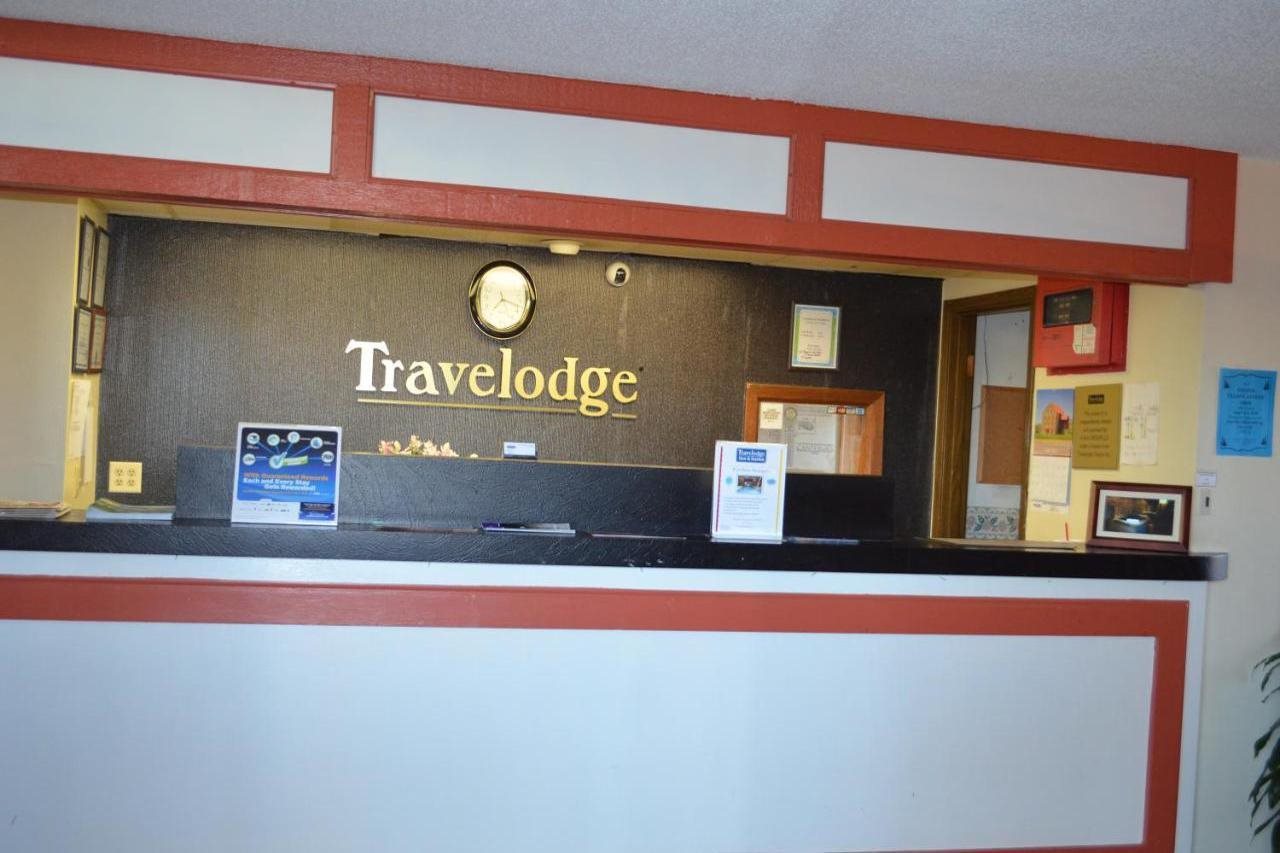 Travelodge Inn and Suites Muscatine - photo 16