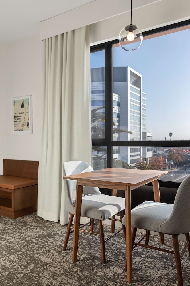 The Fort Sutter Sacramento Tapestry Collection by Hilton - photo 9