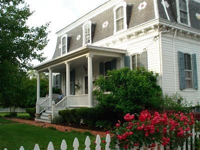 Aida's Victoriana Inn - photo 5
