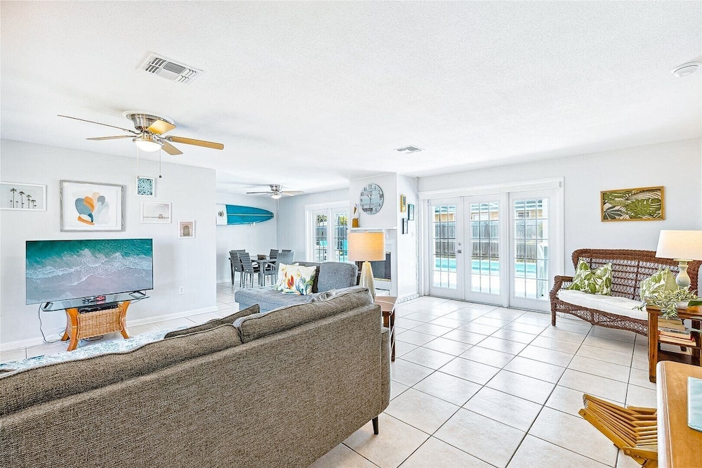 4880 N Banana River in Cocoa Beach, United States