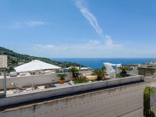 Sea View Terrace Sunset Private Parking in Anacapri, Italy