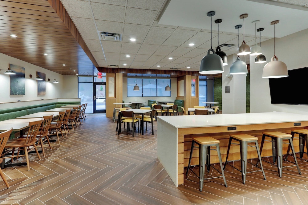 Fairfield Inn & Suites by Marriott Asheville Weaverville - photo 34