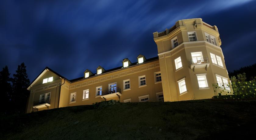 Holiday Home Zelenka — 4-Star Luxury Hotel in Cerklje Na Gorenjskem, Slovenia