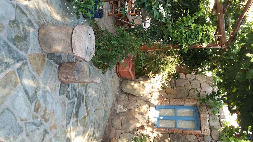 Tilemachos Rooms & Studios in Milos, Greece