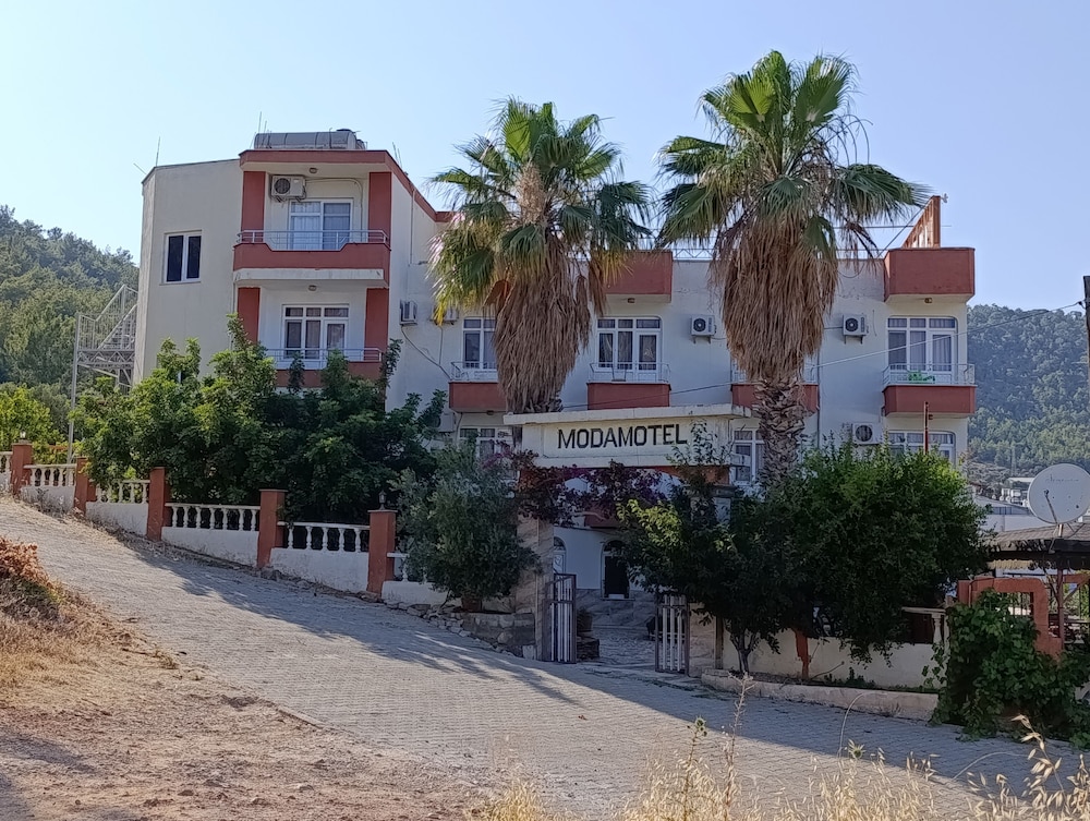 Modamotel in Aydincik, Turkey