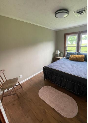 Spacious Renovated Ranch Retreat Tackett Creek 22030380 — Middlesboro
