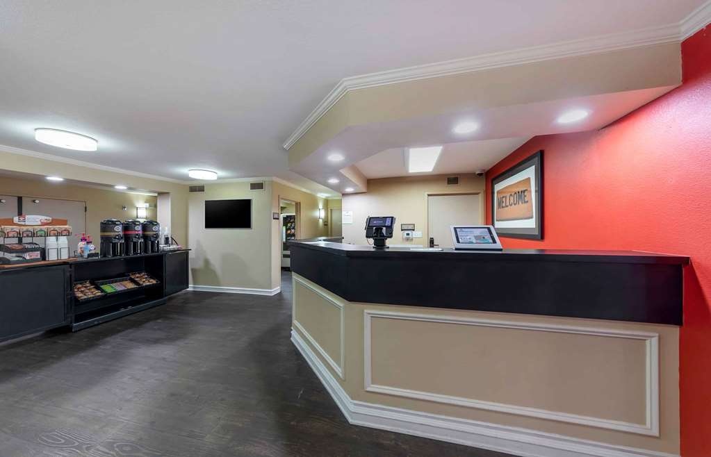 Extended Stay America Suites Los Angeles Glendale - photo 4