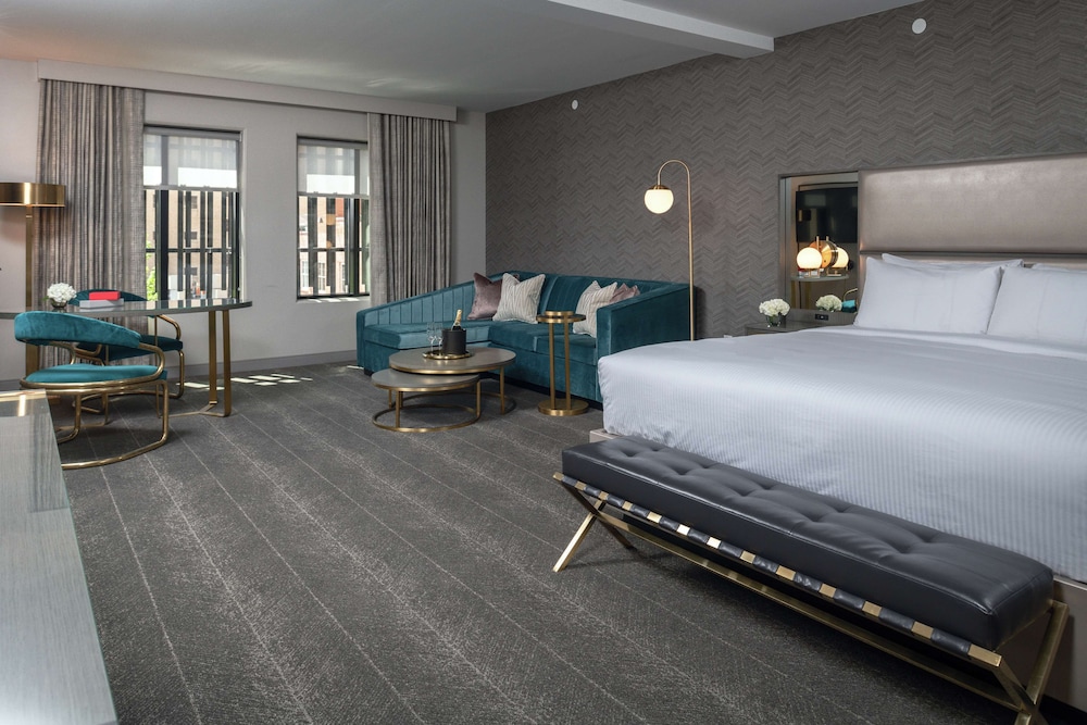 Tulsa Club Hotel Curio Collection by Hilton - photo 37