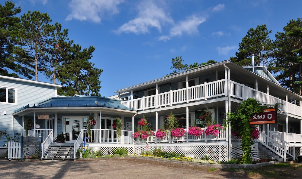 La Pointe A David — Mont Laurier