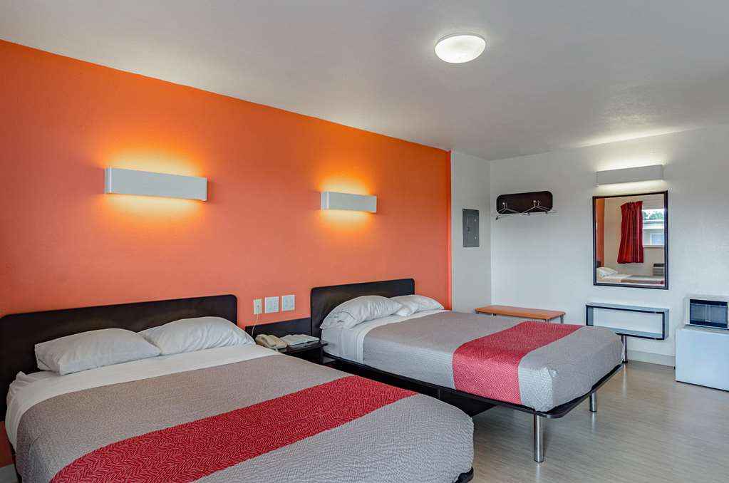 Motel 6 Riverton WY - photo 11