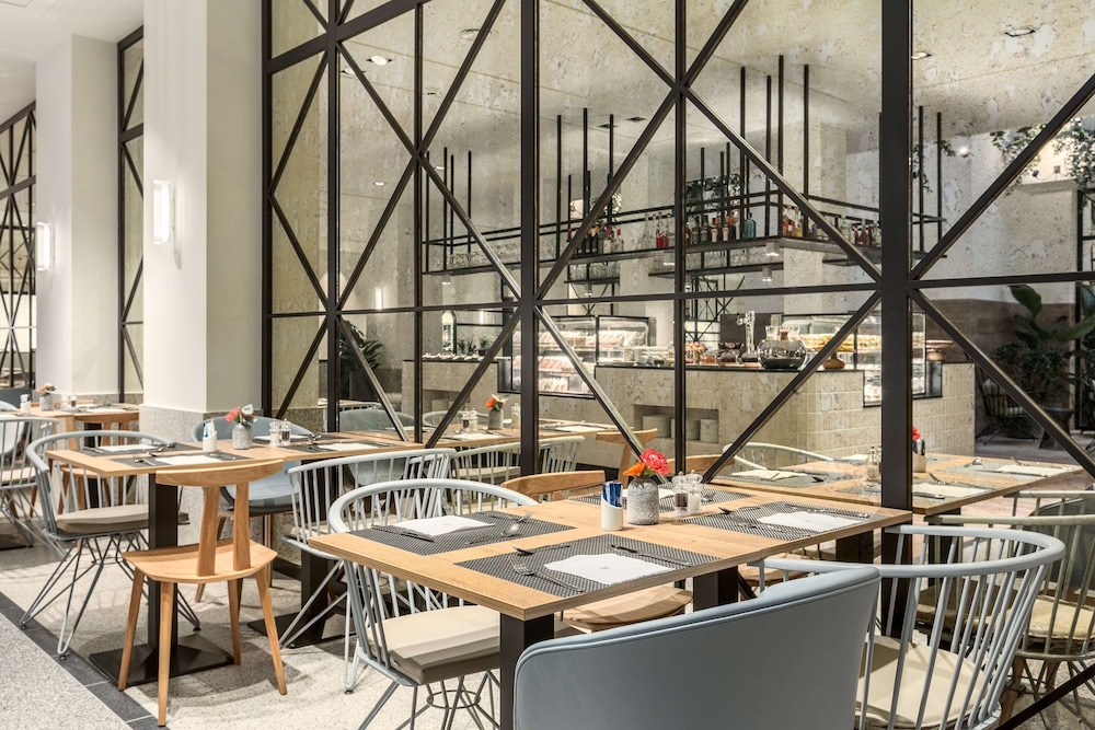 מזון ומשקאות