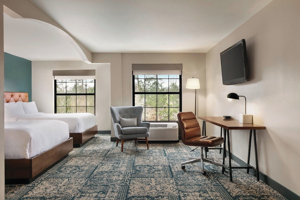 Four Points by Sheraton Raleigh Arena - photo 11