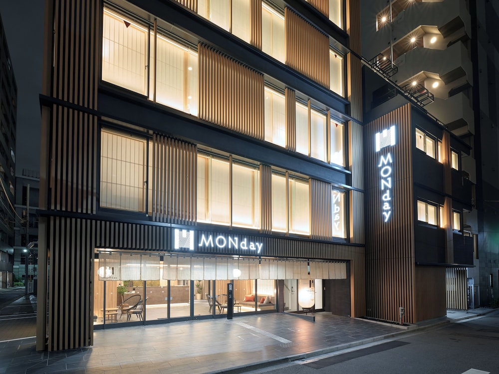 Premium Apart Monday Ginza East — 4-Star Luxury Hotel in Tokyo, Japan