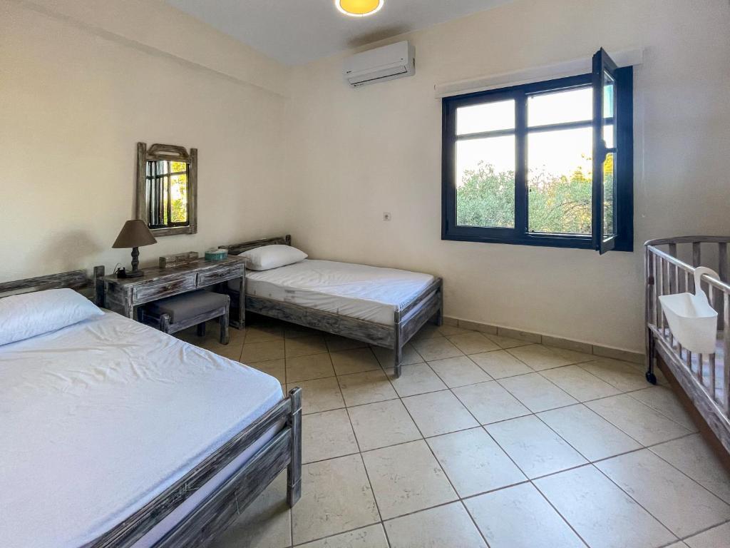 Luxury Apartment in Akti Elias Sithonia — 4-Star Luxury Hotel in Nikiti, Greece