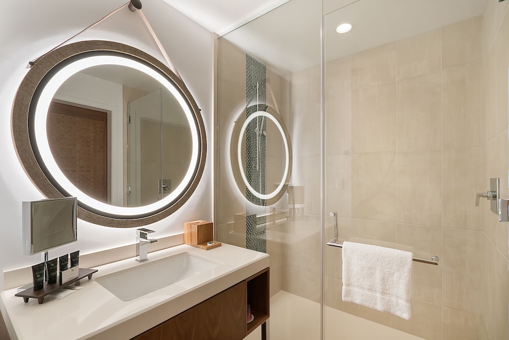 Hyatt Centric Waikiki Beach - photo 54