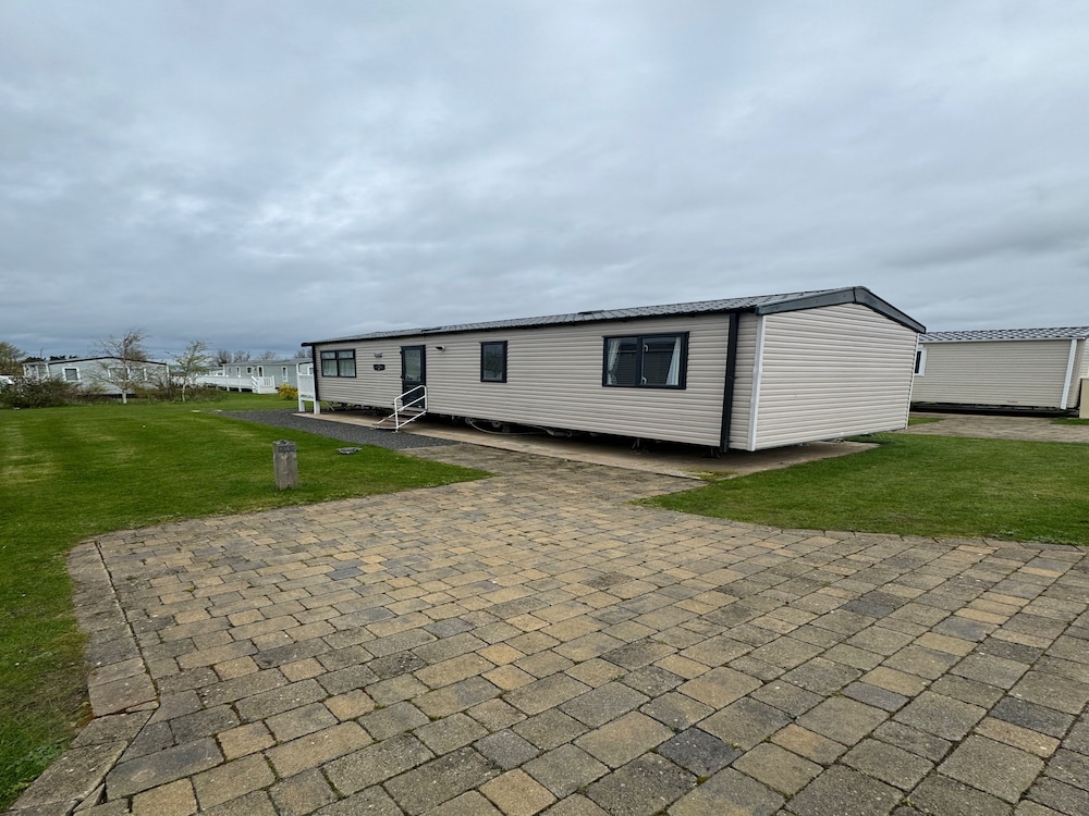 Lovely 2 bed Caravan in Seton Sands — hotel in Prestonpans