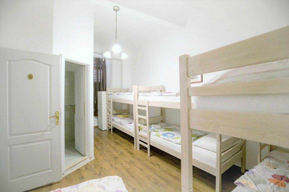 Rooms Stella