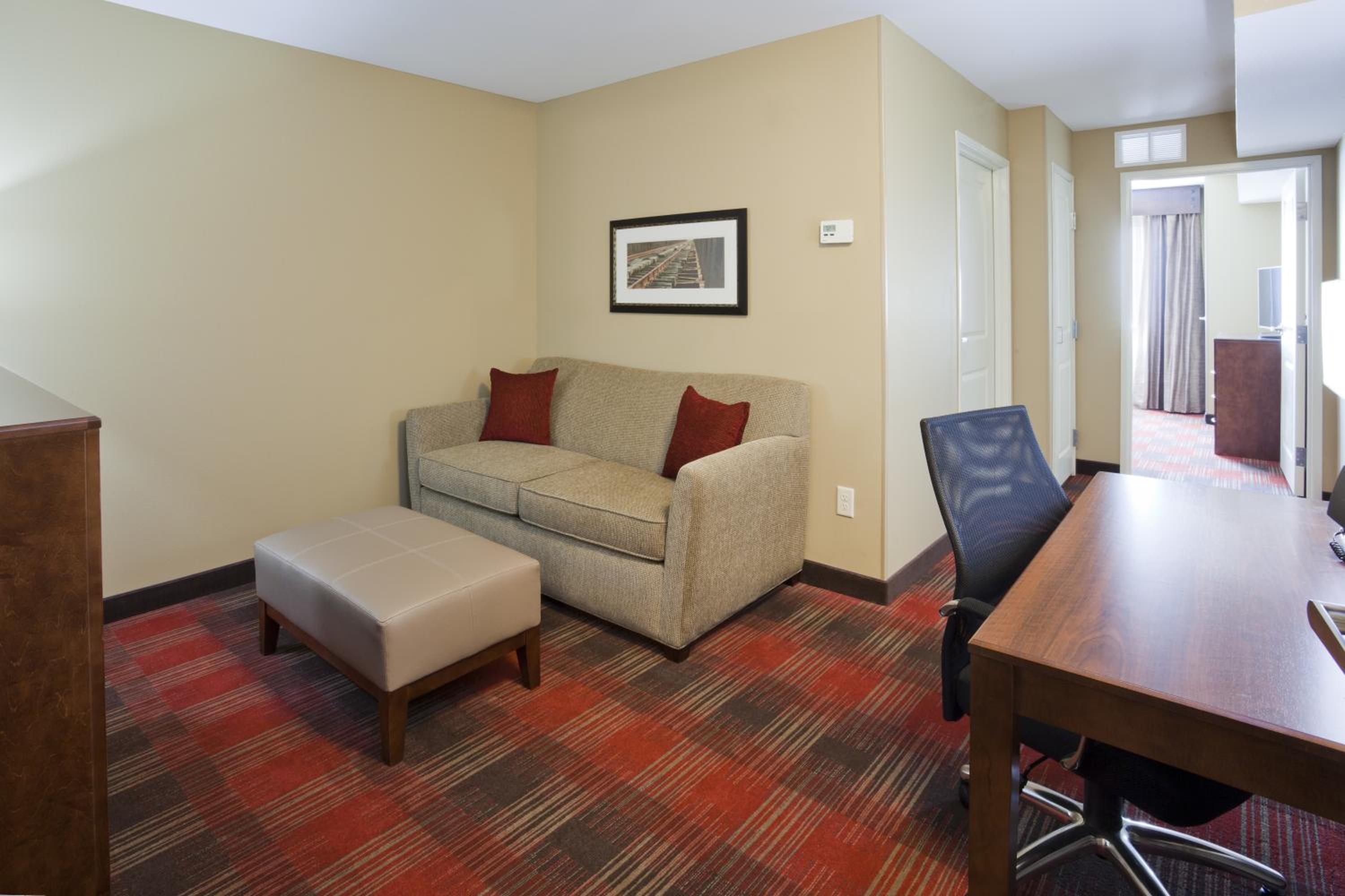 Gateway Park Hotel and Suites Sioux Falls Tea - photo 11