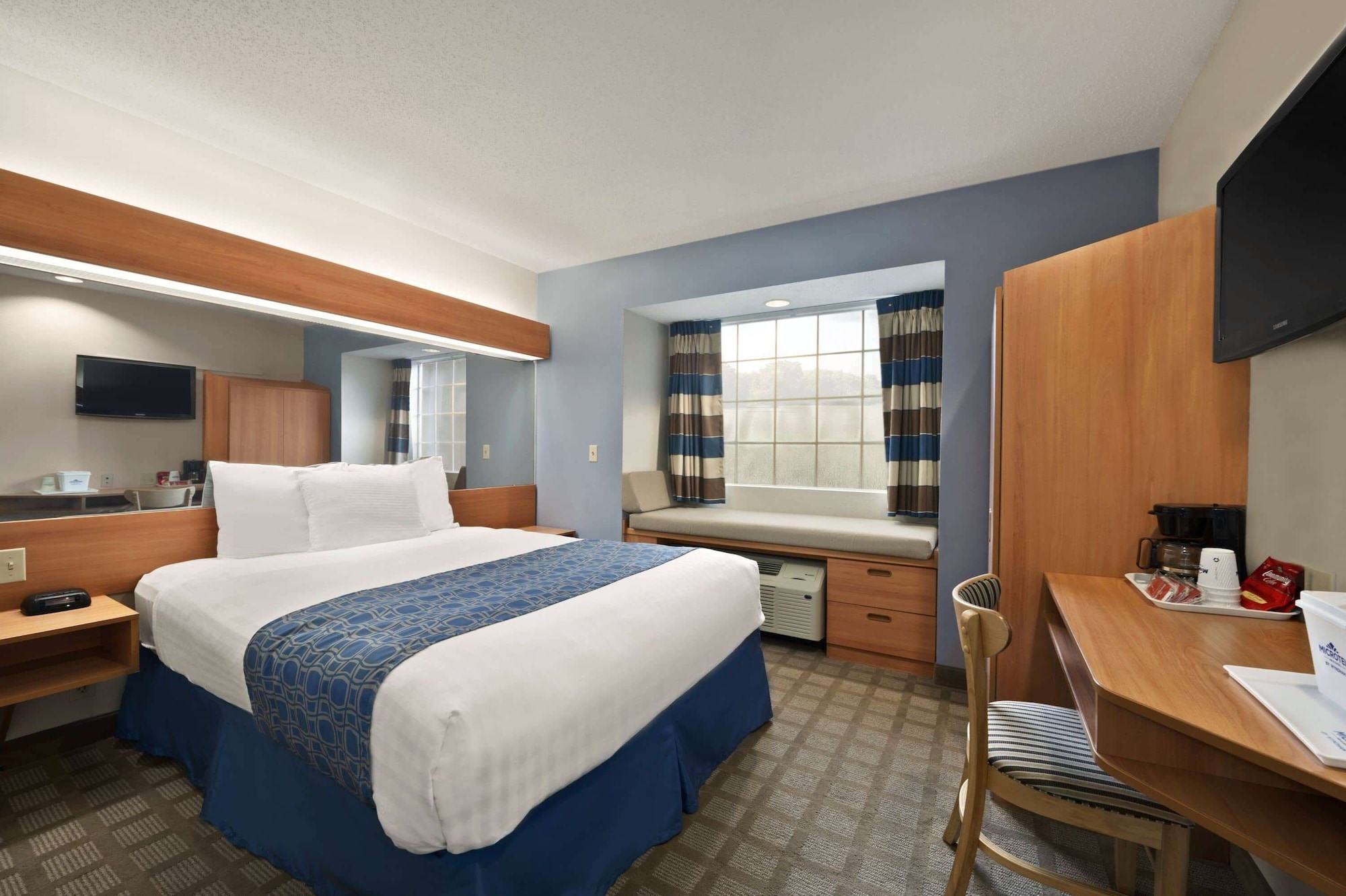 Microtel Inn & Suites by Wyndham Ponchatoula Hammond - photo 4