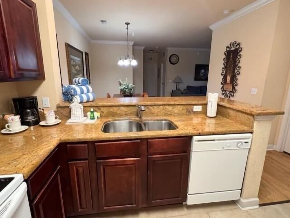 3 Bed 2 Bath Condo Tuscana Resort 3 Bedroom Condo by RedAwning - photo 14