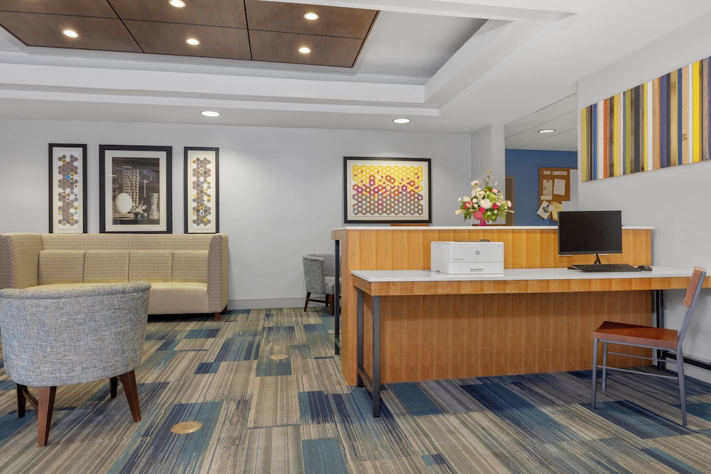Holiday Inn Express Hotel & Suites West Coxsackie by IHG - photo 28