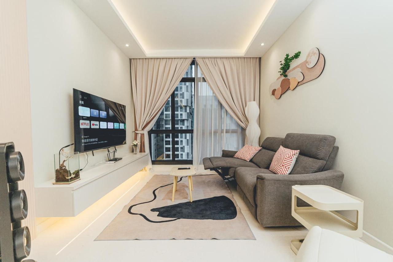Sky88 De Next 2br4pax Near CIQ KSL Midvalley by Our Stay — 4-Star Luxury Hotel in Johor Bahru, Malaysia