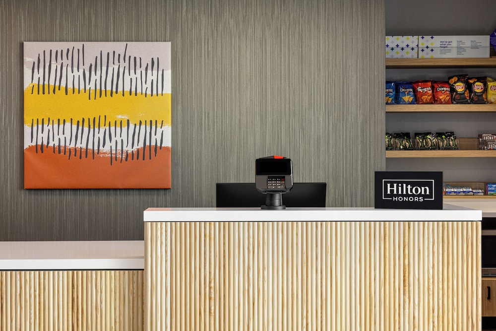 Spark by Hilton Las Vegas Airport - photo 3