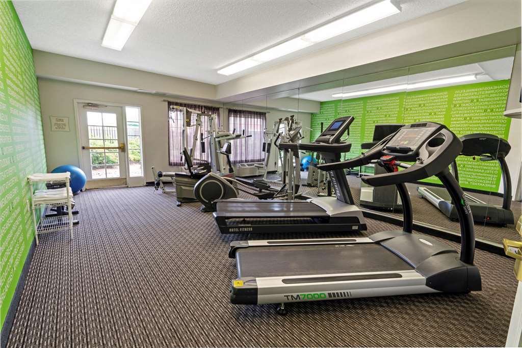 La Quinta Inn & Suites by Wyndham Phoenix Scottsdale - photo 7
