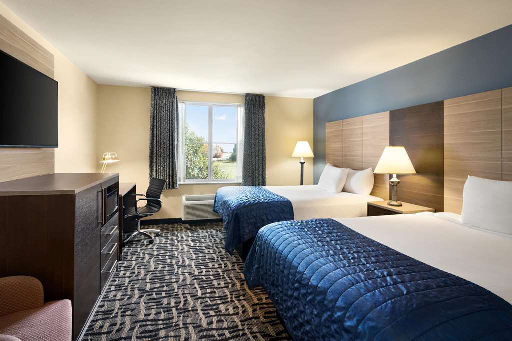Baymont by Wyndham Ft. Leonard Saint Robert - photo 6