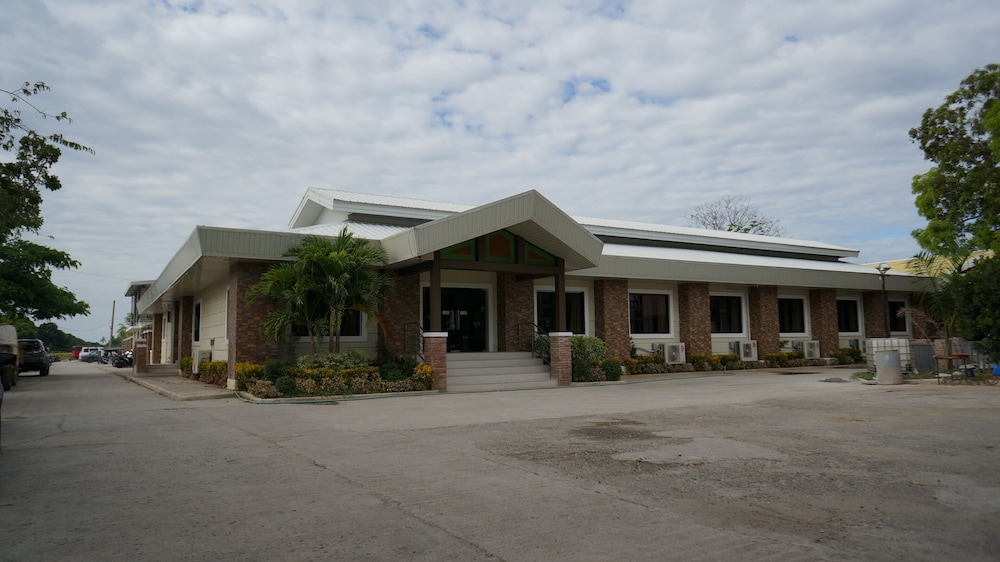 Hacienda Galea Resort and Events Place — hotel in Baliuag