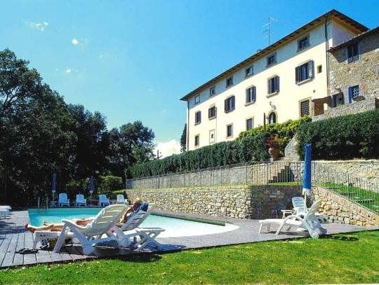 Borgo Il Castagno — 4-Star Luxury Hotel in Gambassi Terme, Italy