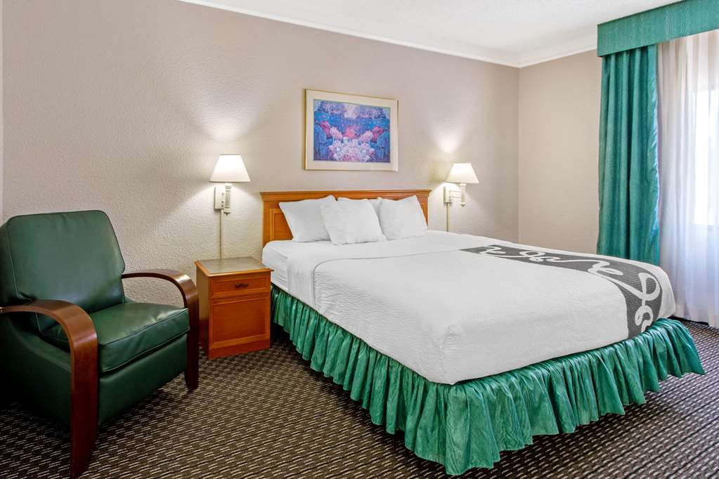 La Quinta Inn by Wyndham Las Cruces Mesilla Valley - photo 21