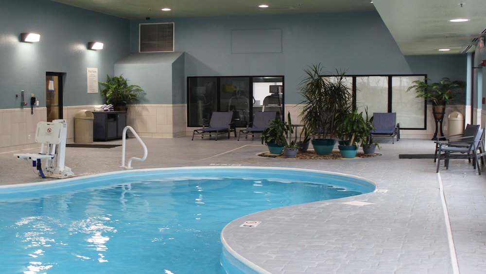 Holiday Inn Express Winfield Teays Valley - photo 13