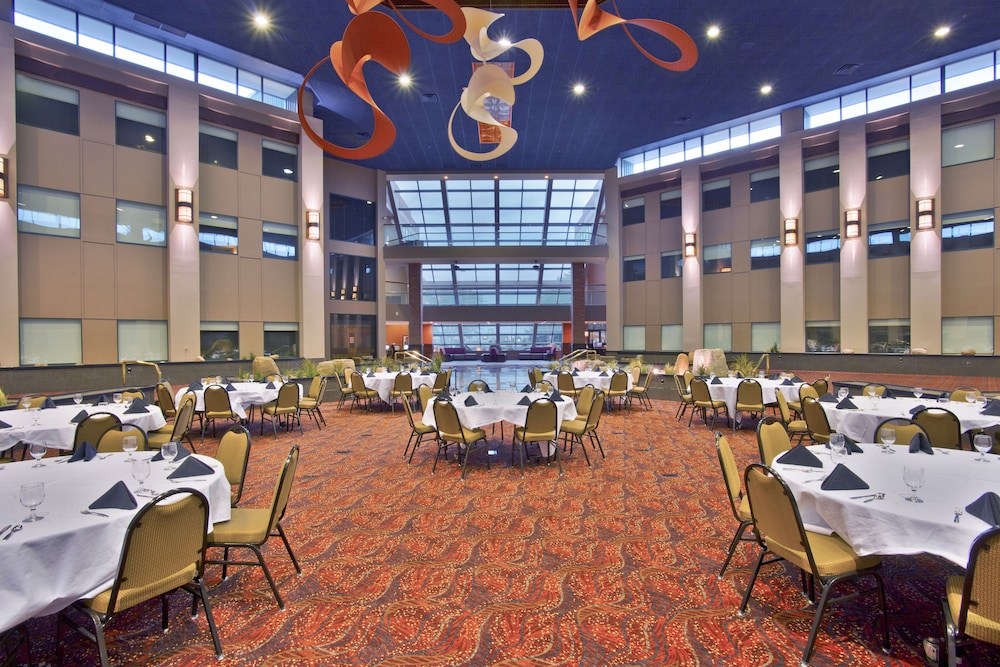 Holiday Inn Manitowoc by IHG - photo 45