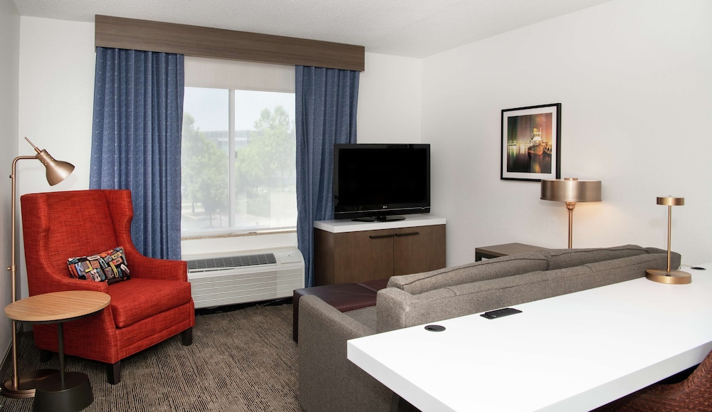 Hilton Garden Inn BWI Airport - photo 18