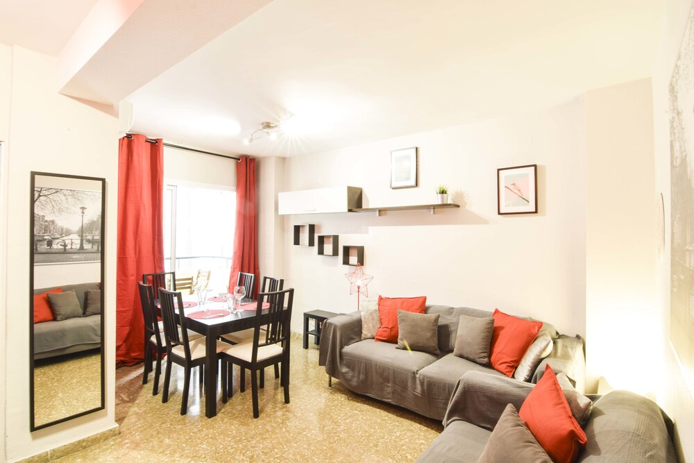 Letmalaga Malagueta — hotel in Malaga